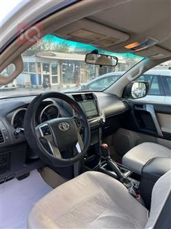 تۆیۆتا لاندكروزر پرادۆ